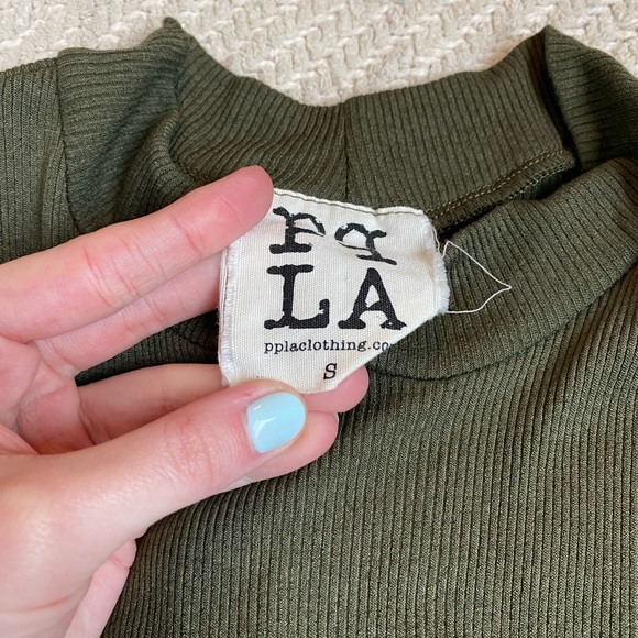 🍃 PPLA GREEN DRESS - Picture 2 of 4